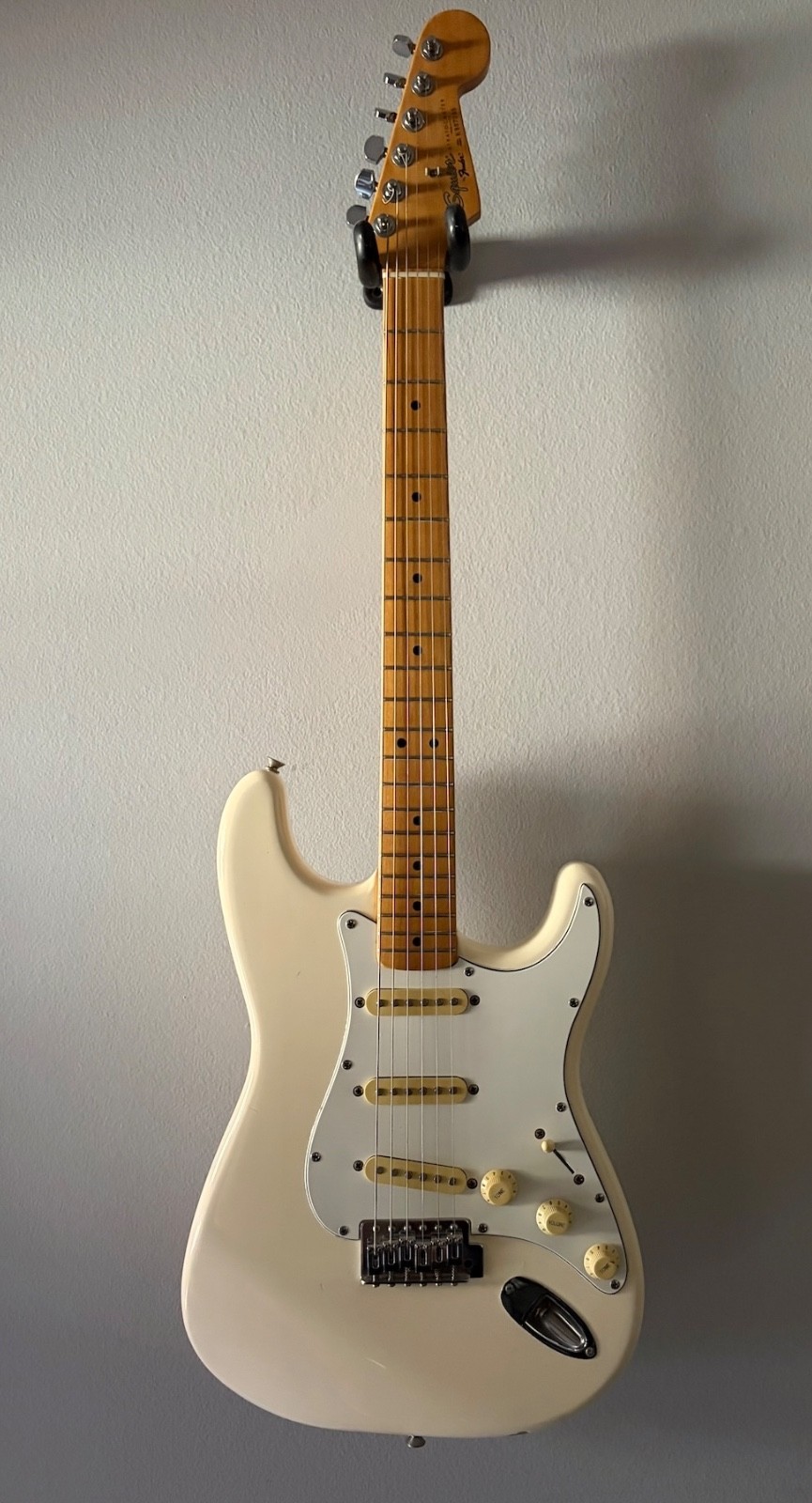 Rare 1989 Fender Squier Stratocaster USA (E9-Series) Aged Olympic White