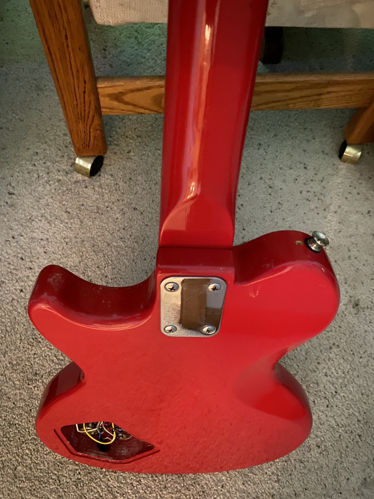 1980’s Voyager By Arbor 2 Pickup Les Paul Shape Electric Guitar