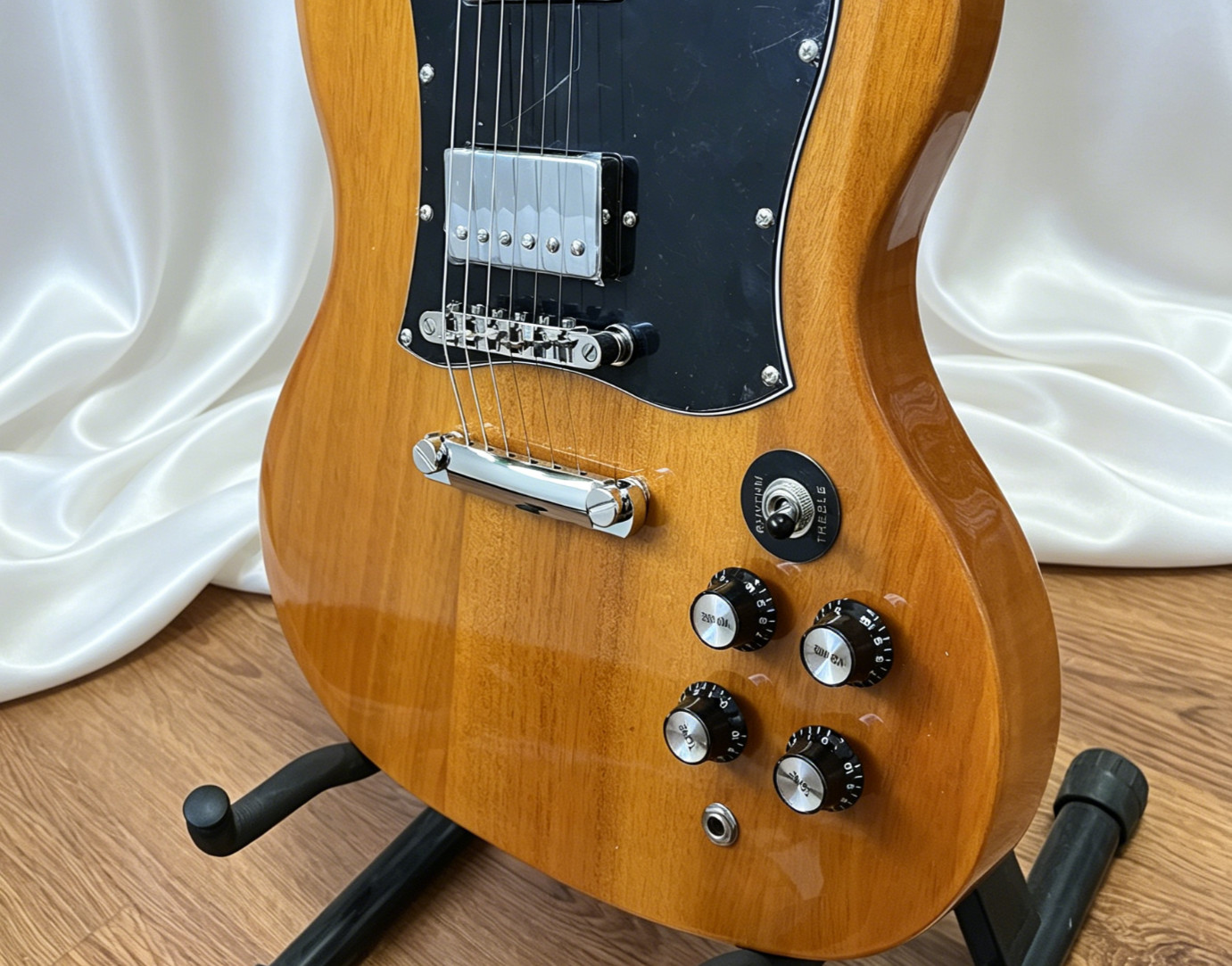 SG Standard ’61s Vintage Natural Electric Guitar Mahogany Body 6Strings