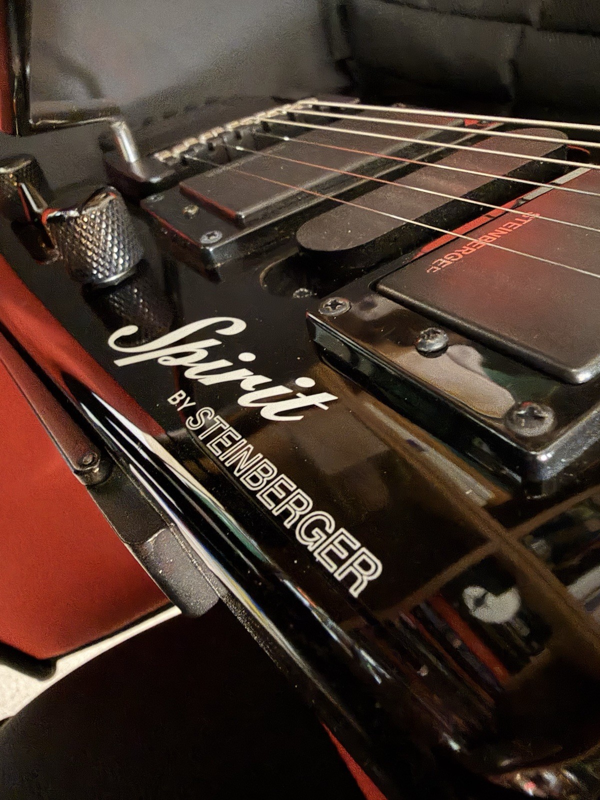 Steinberger Spirit Headless Electric Guitar Black