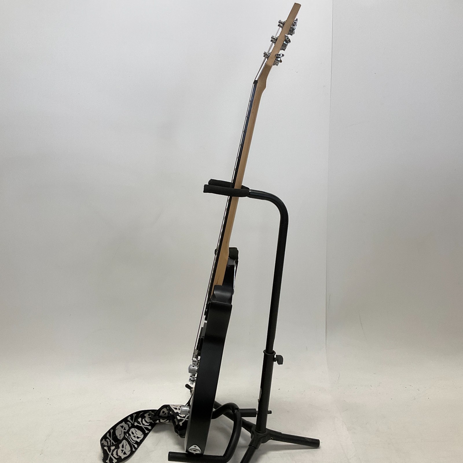 ESP LTD EC-10 Electric Guitar Black Right Hand with Gig Bag