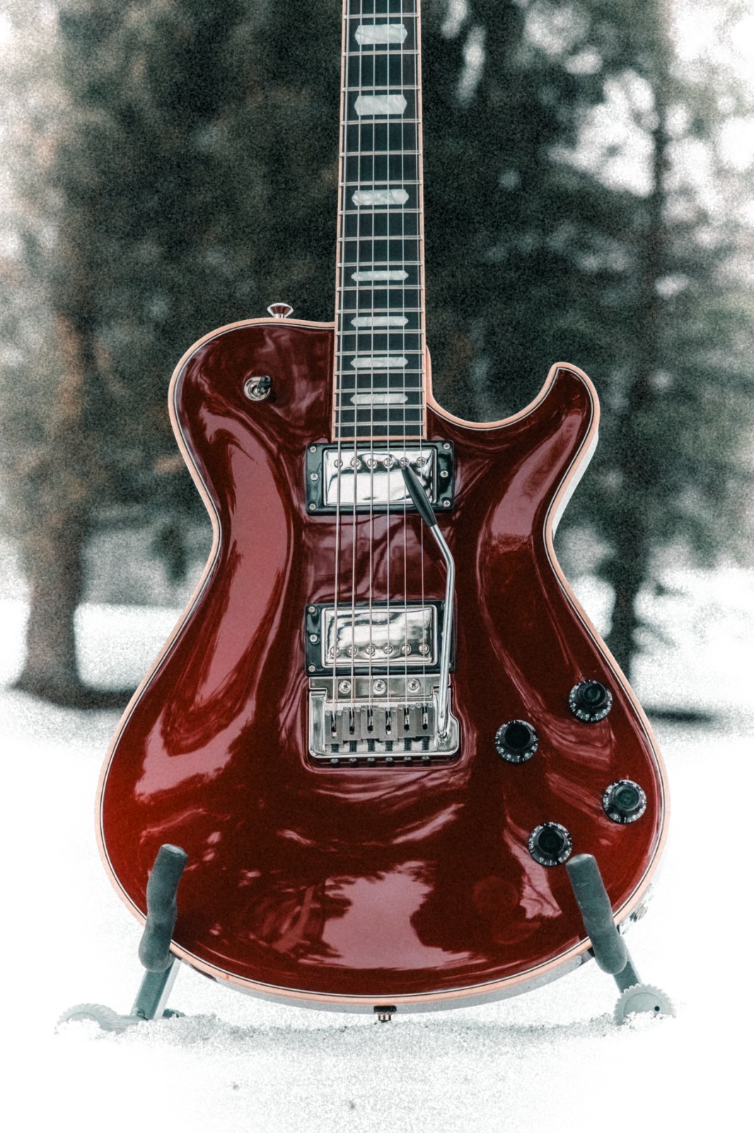 Knaggs Kenai Trem/Octane Red Metallic/Full Maple Binding