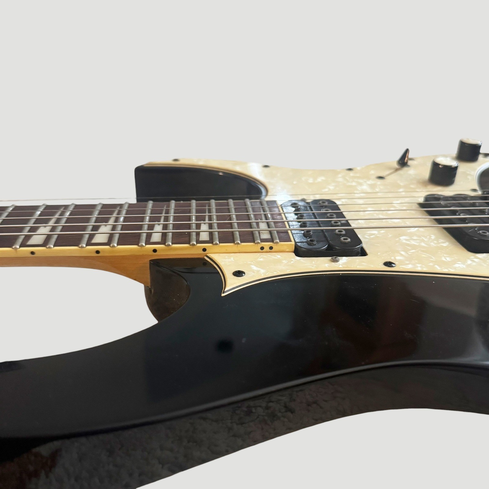 2014 Ibanez RG Series Electric Guitar Black HH w/ Locking Tremolo & Fender Strap