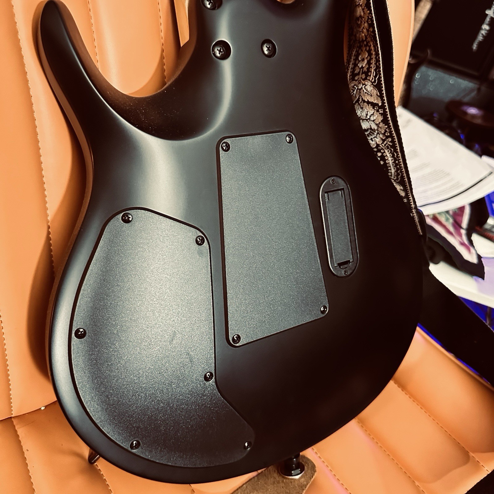 ‘25 PRS | SE | Chleo | Herman Li Signature | Mantis Burst | MINT!