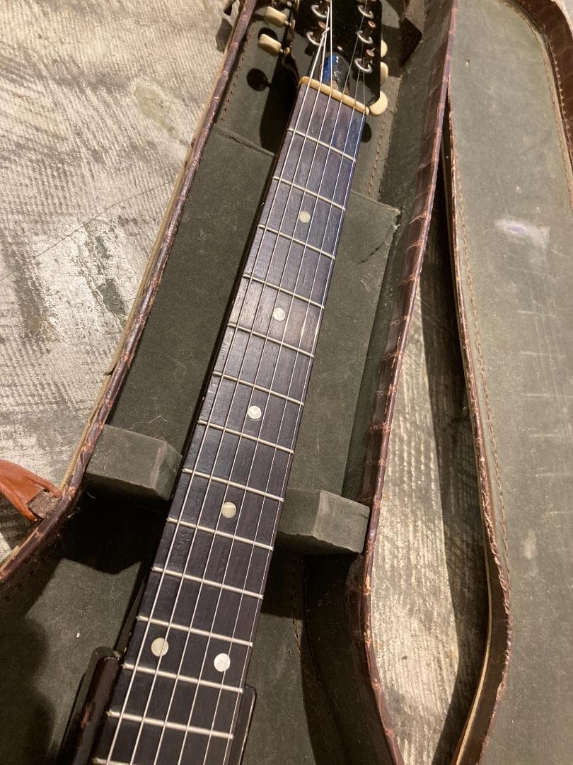 1961 Gibson MelodyMaker Jacaranda Alligator Case, Original, Used