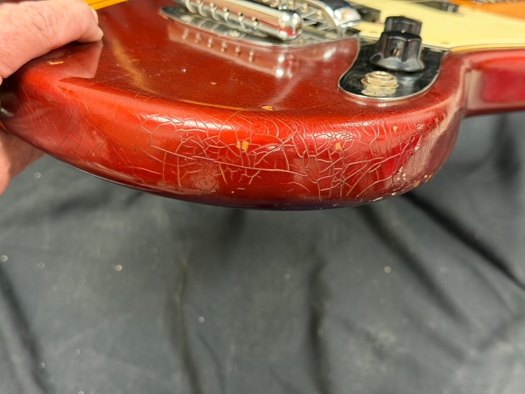 Fender 1968 Mustang Competition Red Matching Head