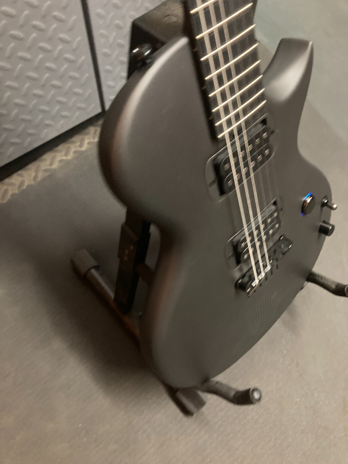 ENYA NOVA GO SONIC Carbon Fiber Travel Guitar. With Soft Case