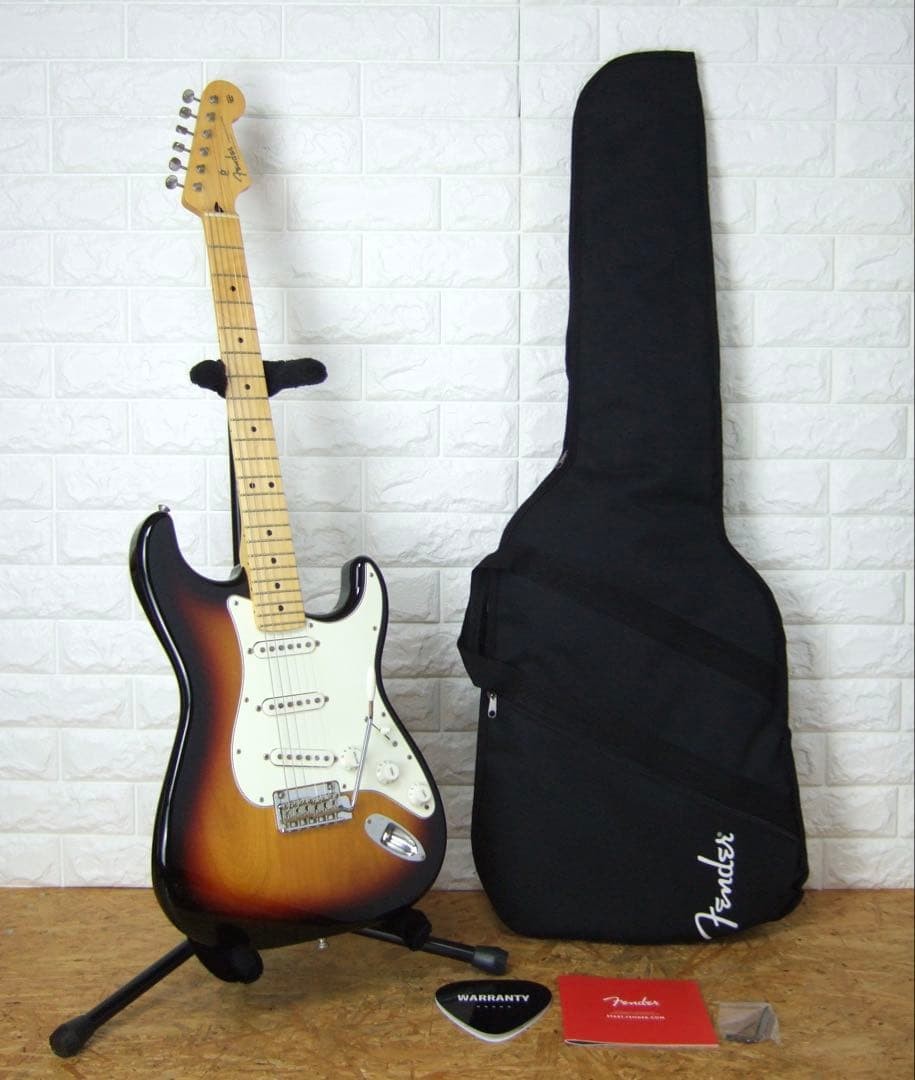 Fender Made in Japan Hybrid Ⅱ ST Type Sunburst MN Electric Guitar W/Gig Bag