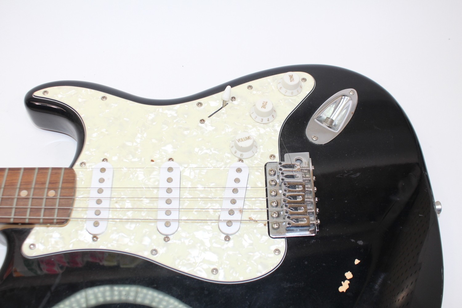 Squier Strat by Fender Electric Guitar – Black with White Pickguard (13013887)