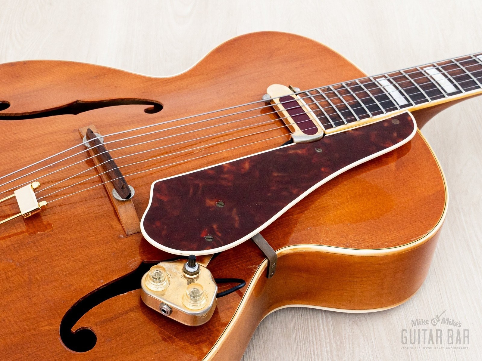 1949 Epiphone Broadway Vintage Archtop Guitar w/ Case