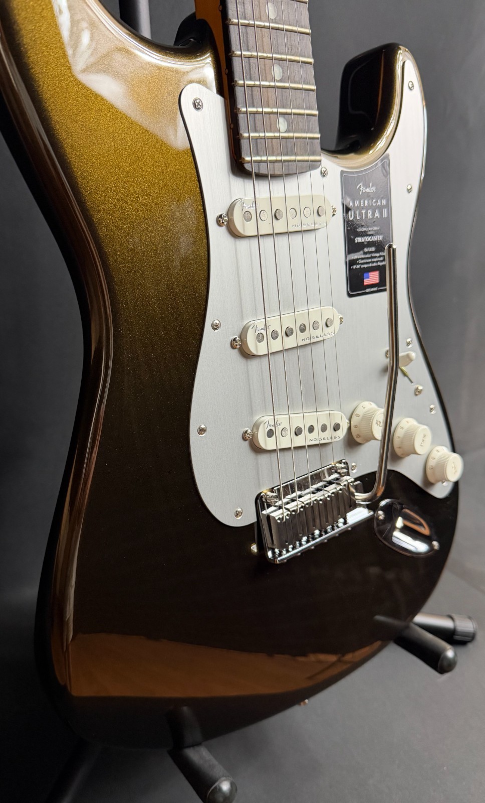 Fender American Ultra II Stratocaster Electric Guitar Texas Tea Finish w/ OHSC