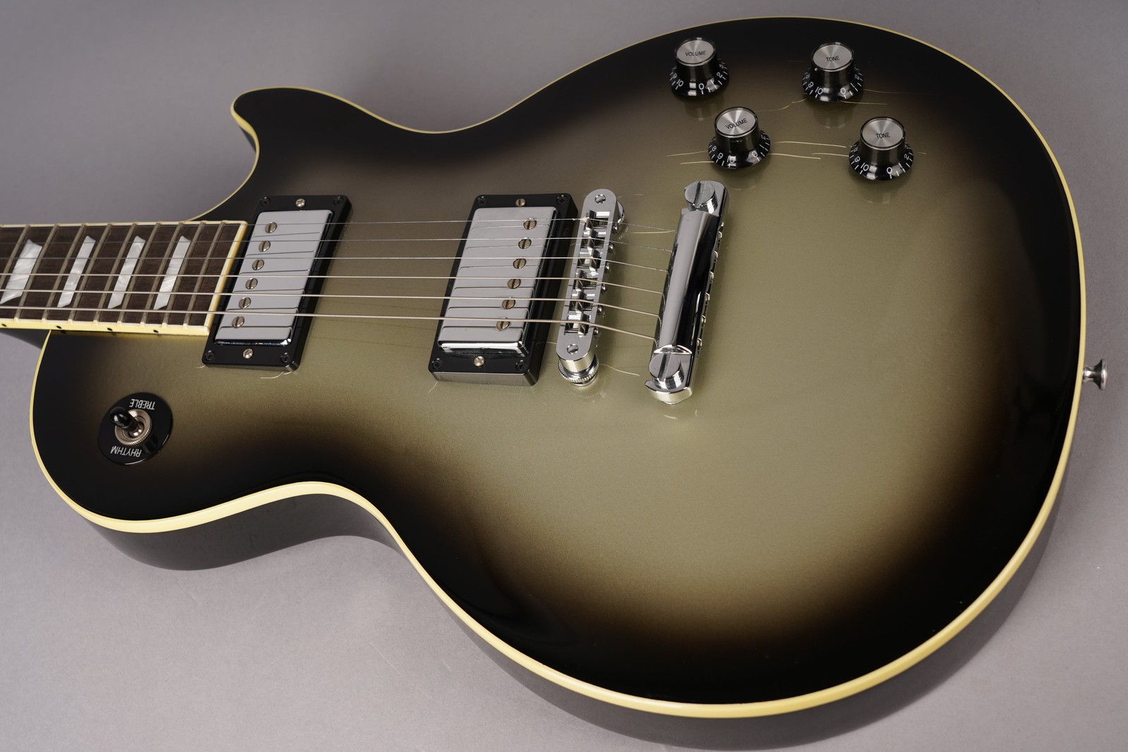 Gibson Les Paul Standard – 2008 – Limited Edition – Silverburst w/OHSC