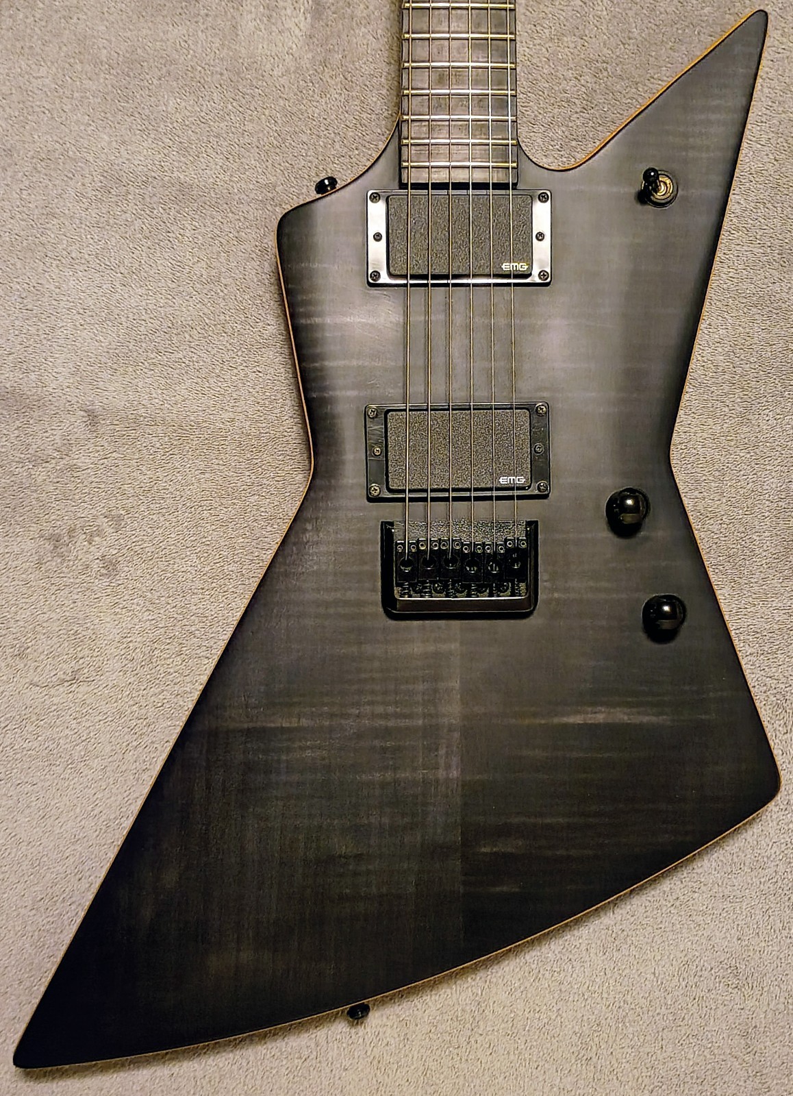 Chapman Ghost Fret 2016 (Korea) Mahogany/Flame Maple ~ Neck Thru ~ EMG ~ OHSC