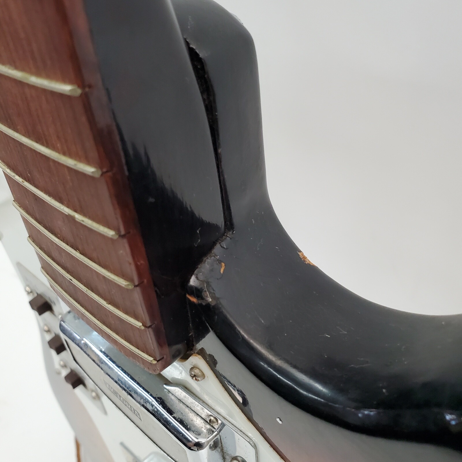 Vintage (60’s) MIJ Victoria Zen-on Electric Guitar w/Unique Single Coil PUP’s
