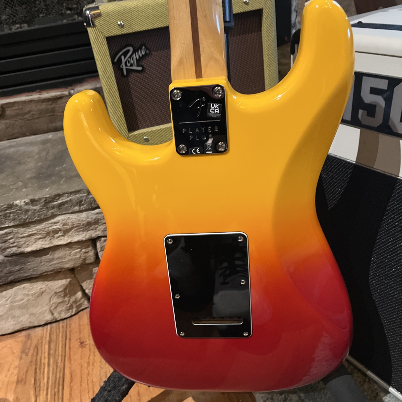 Beautiful Fender Stratocaster 2013 MIM Three Color Sunburst tequila sunrise ￼