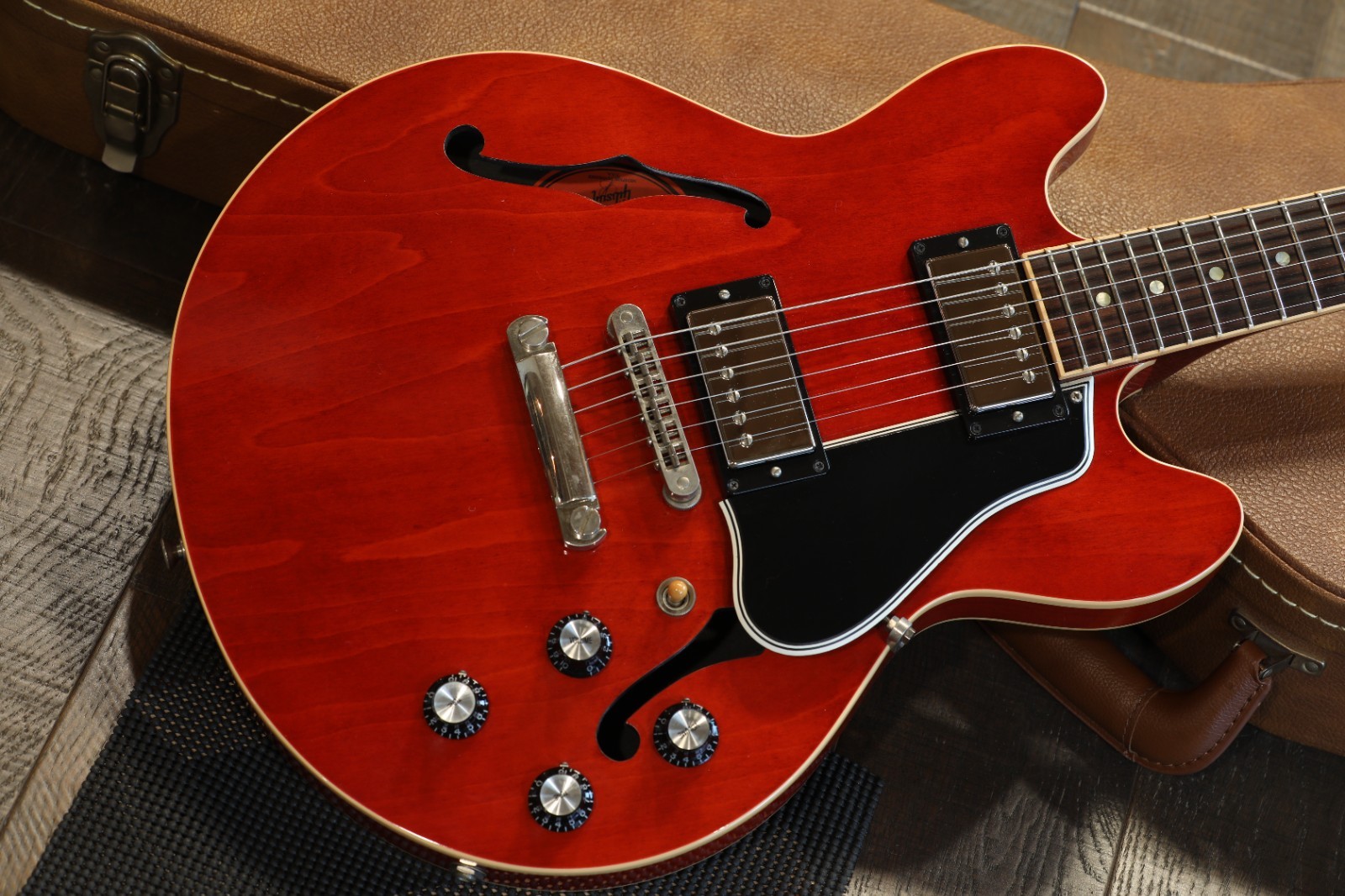 2013 Gibson ES-339 Semi-Hollow Electric Guitar Cherry + OHSC