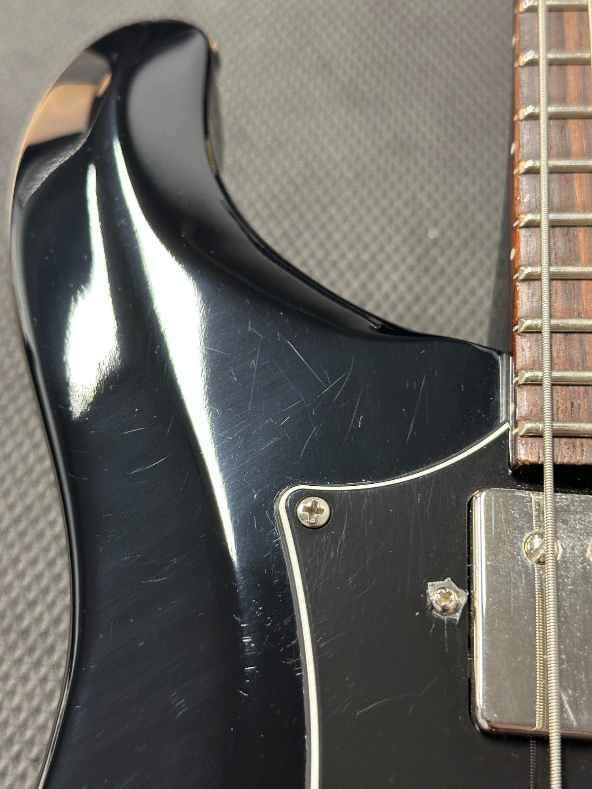 PRS S2 Standard 24 (2019) – Black #41427 with Original Gig Bag