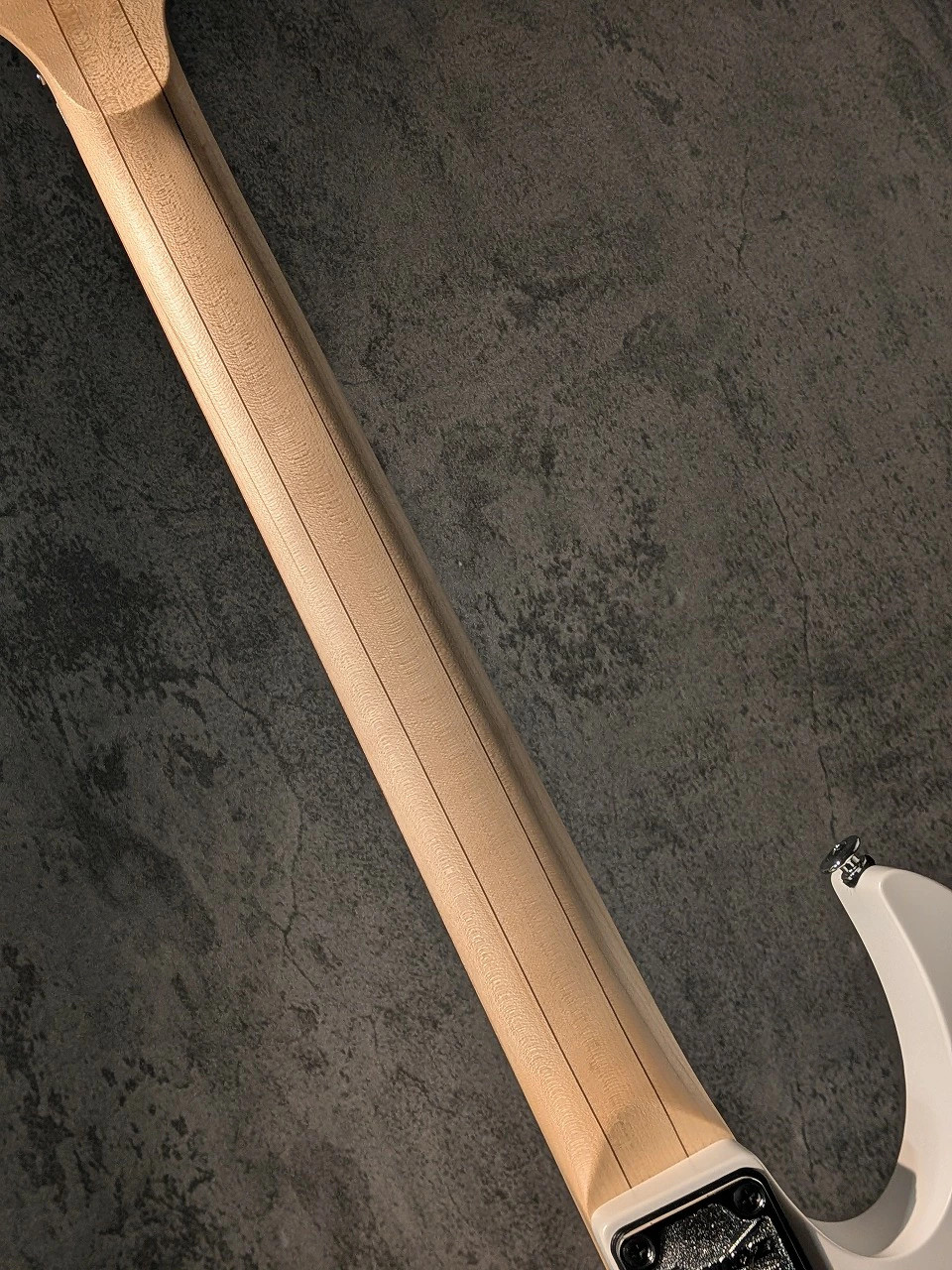 Ibanez J-LINE RG6HSHMTR White Flat #F2612242 3.56kg Made in Japan Guitar