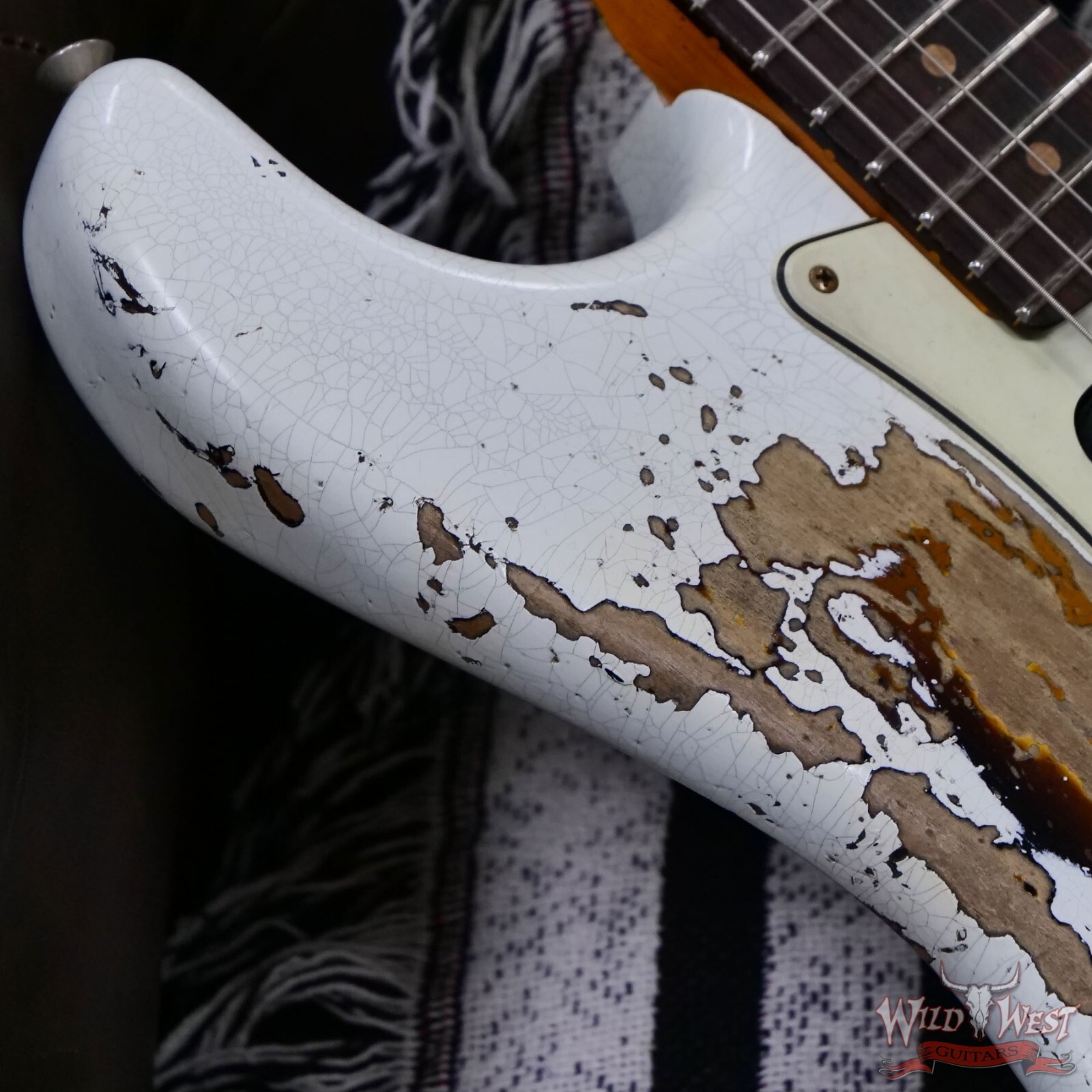 Fender Custom Shop Wild West White Lightning Stratocaster HSH Floyd Rose RW 8.10