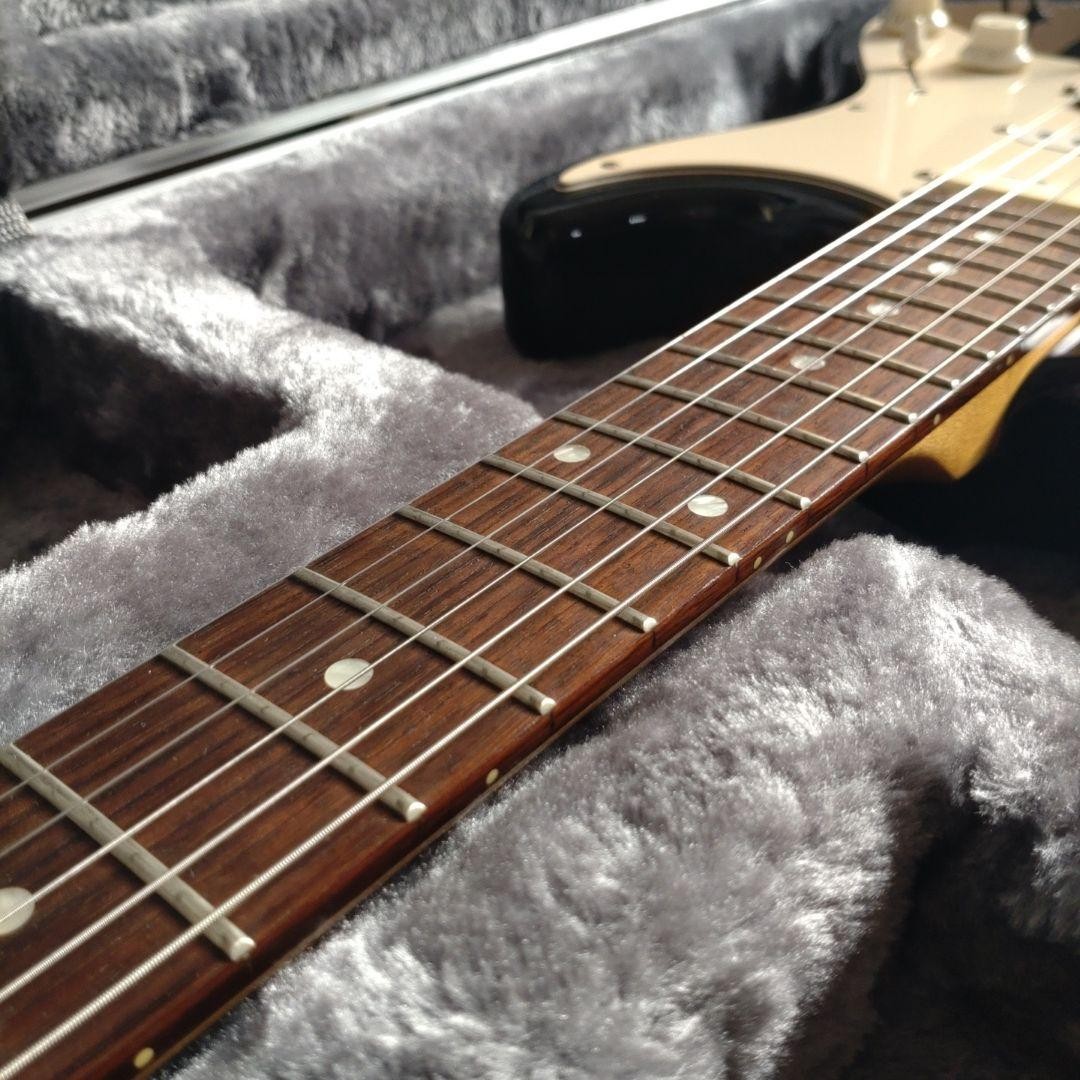 Fernandez ARS-550S-BK 2006 model equipped with sustainer