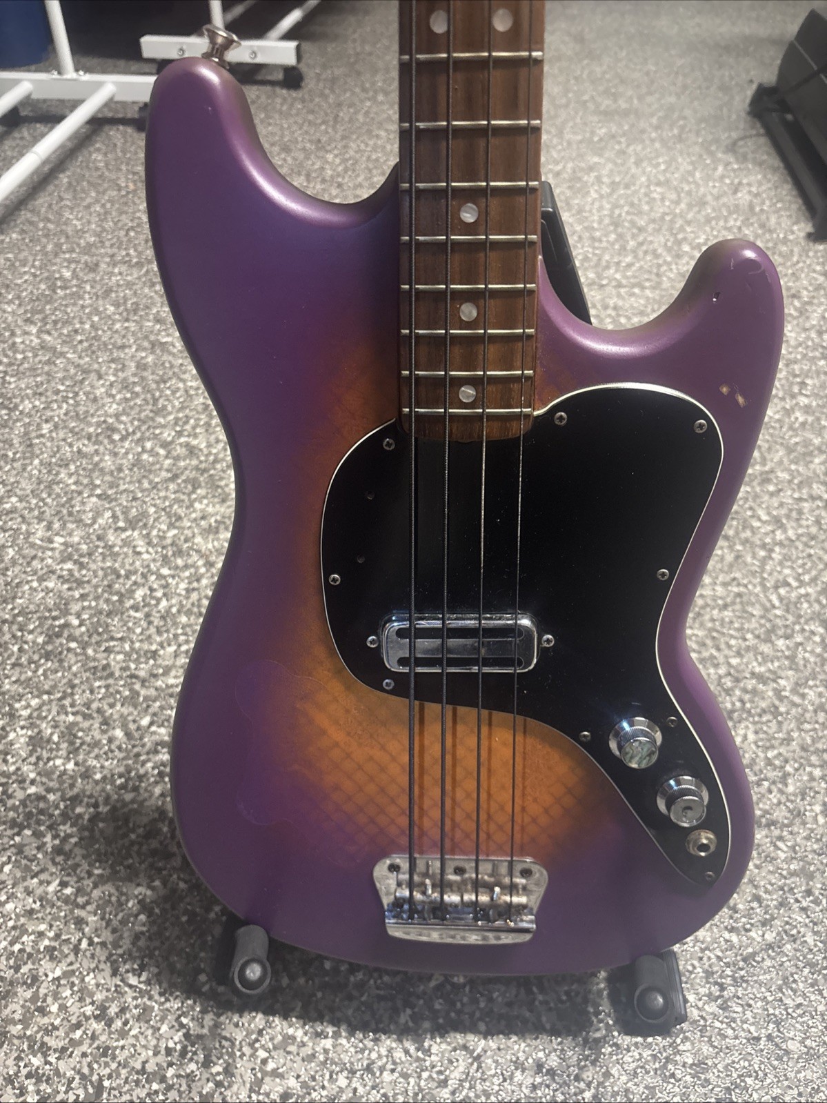 Vintage 1978 Fender Musicmaster Bass Custom Purple Refinish Short Scale S838453