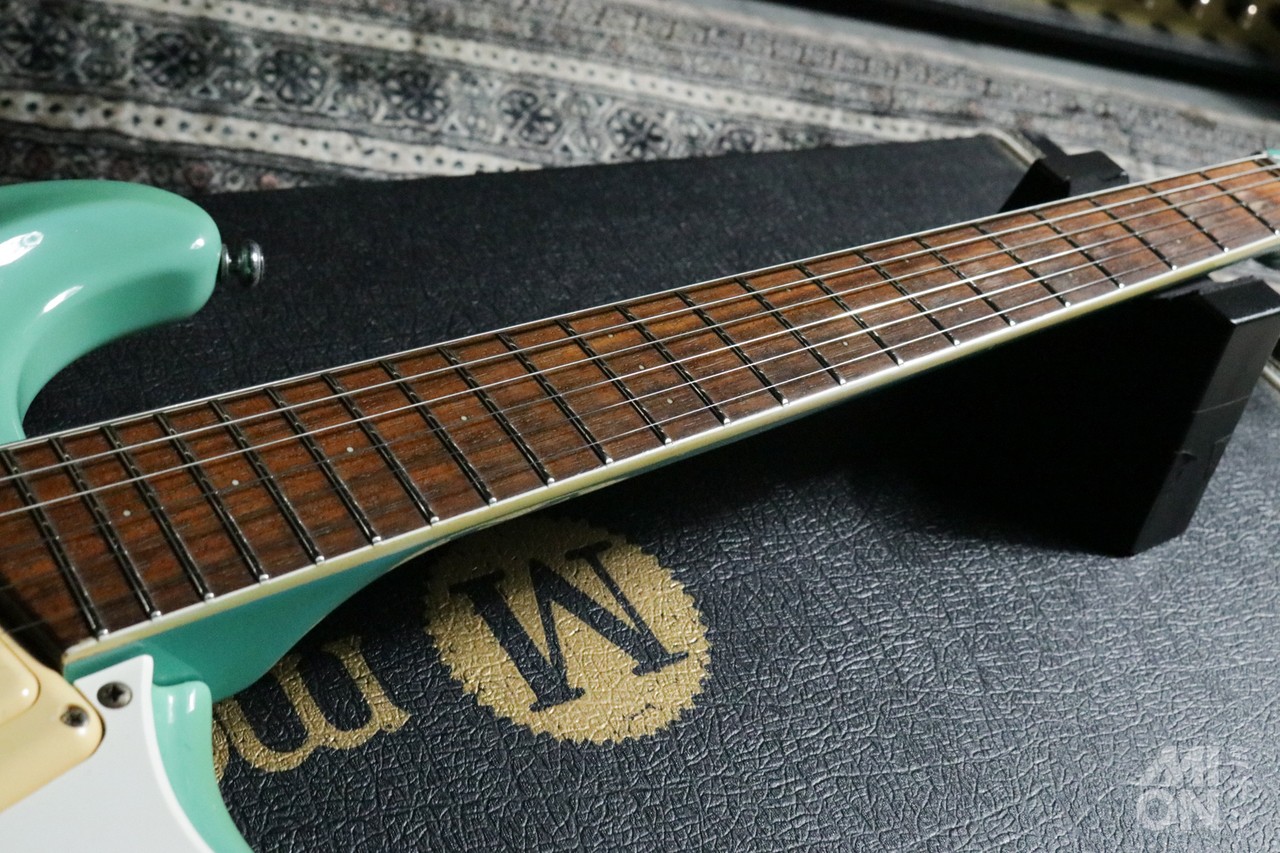 Mosrite The Ventures Model Surf Green Black Cloud