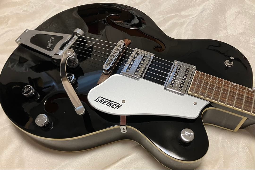 Gretsch G5120 Electric Guitar Rose Red Bigsby 2011 Excellent Used