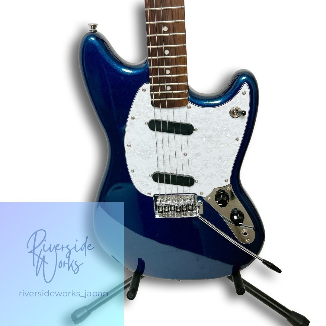 Mint Bacchus Mustang Electric Guitar Navy Blue