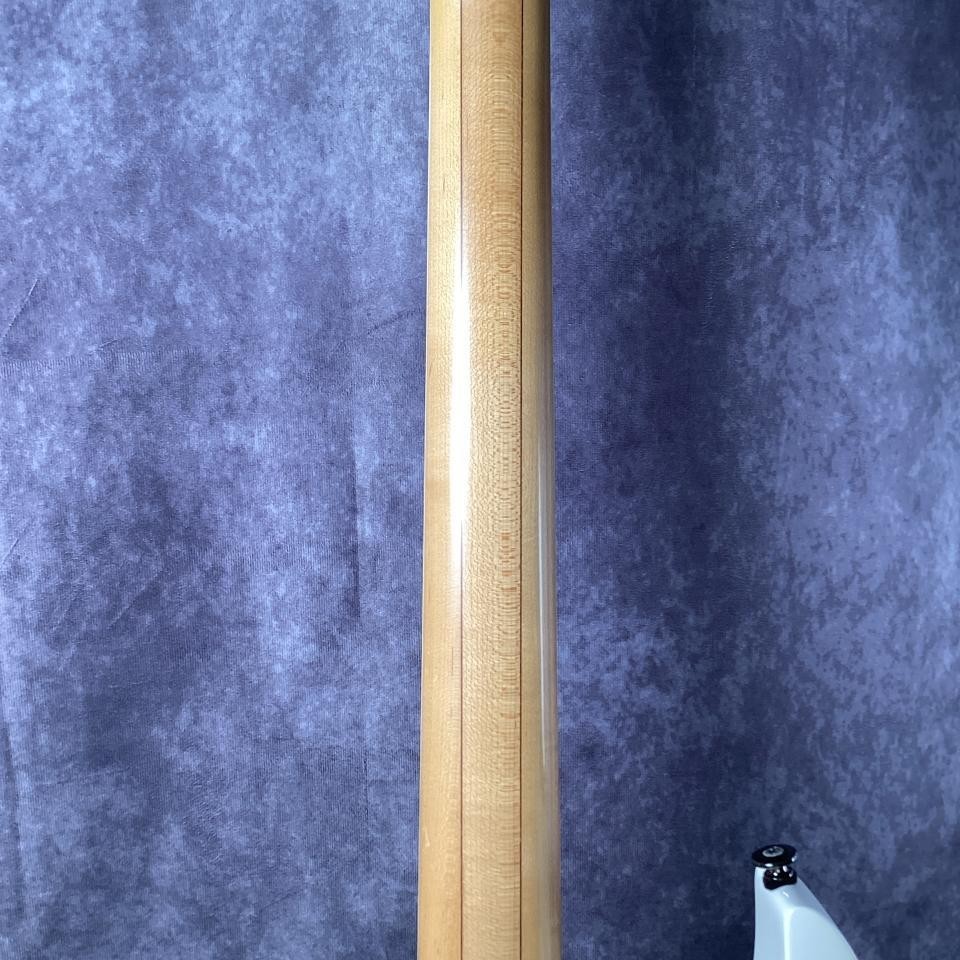 Ibanez RG2570MZ-WH USED