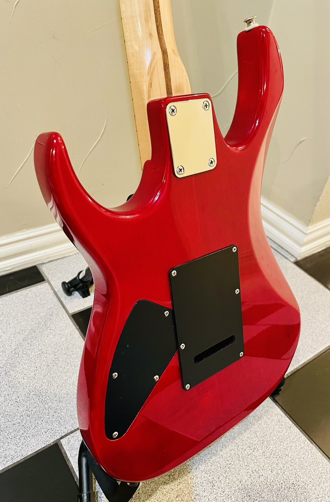 1993 Ibanez XT 170 Super Strat Guitar HSH Maple Body Trans Red Grover Tuners