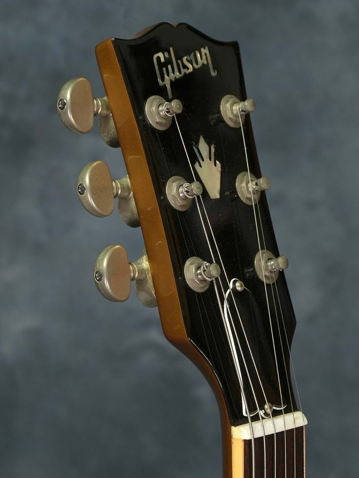 Gibson Custom Shop ES-335 Dot Plain All Gold 3.81kg 2013 Electric Guitar