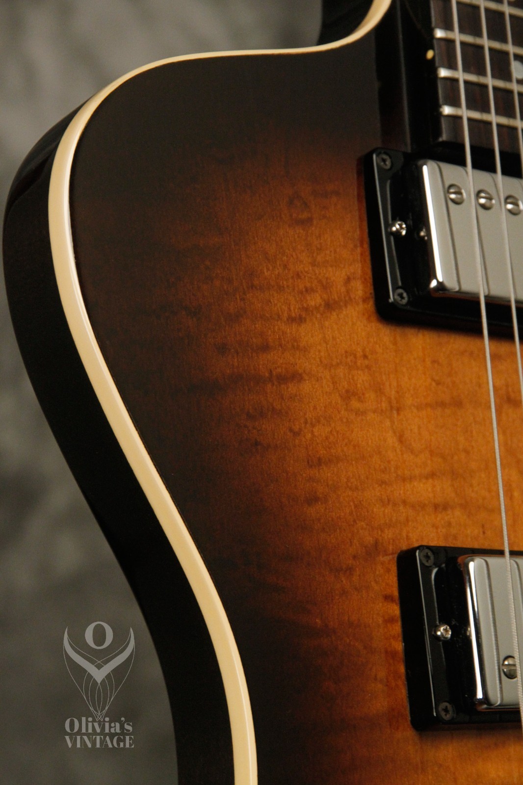 all original 1981 Gibson FIREBIRD II RD Artist Antique Sunburst w/PAPERS
