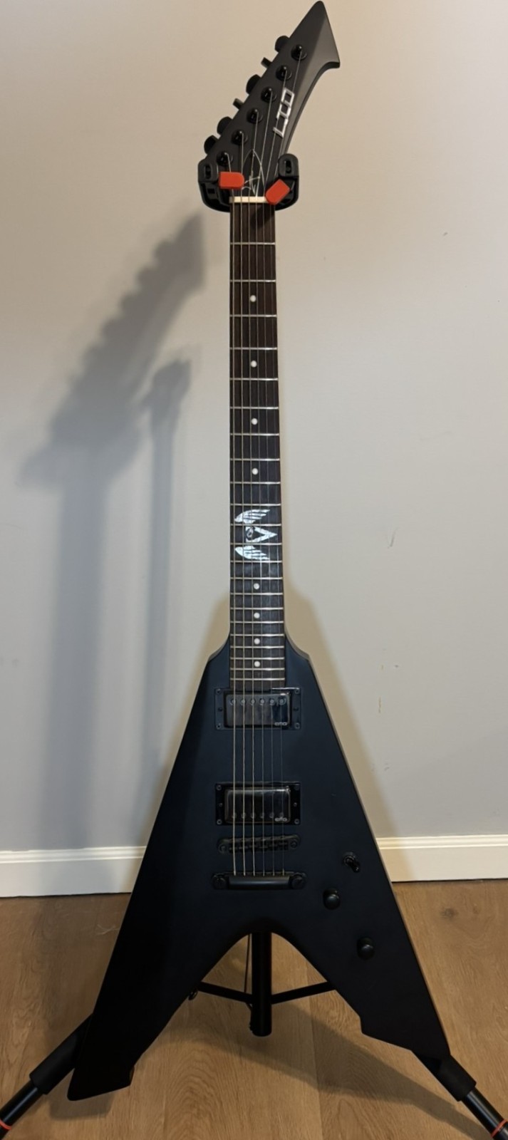 ESP ltd James Hetfield Vulture satin black 2024