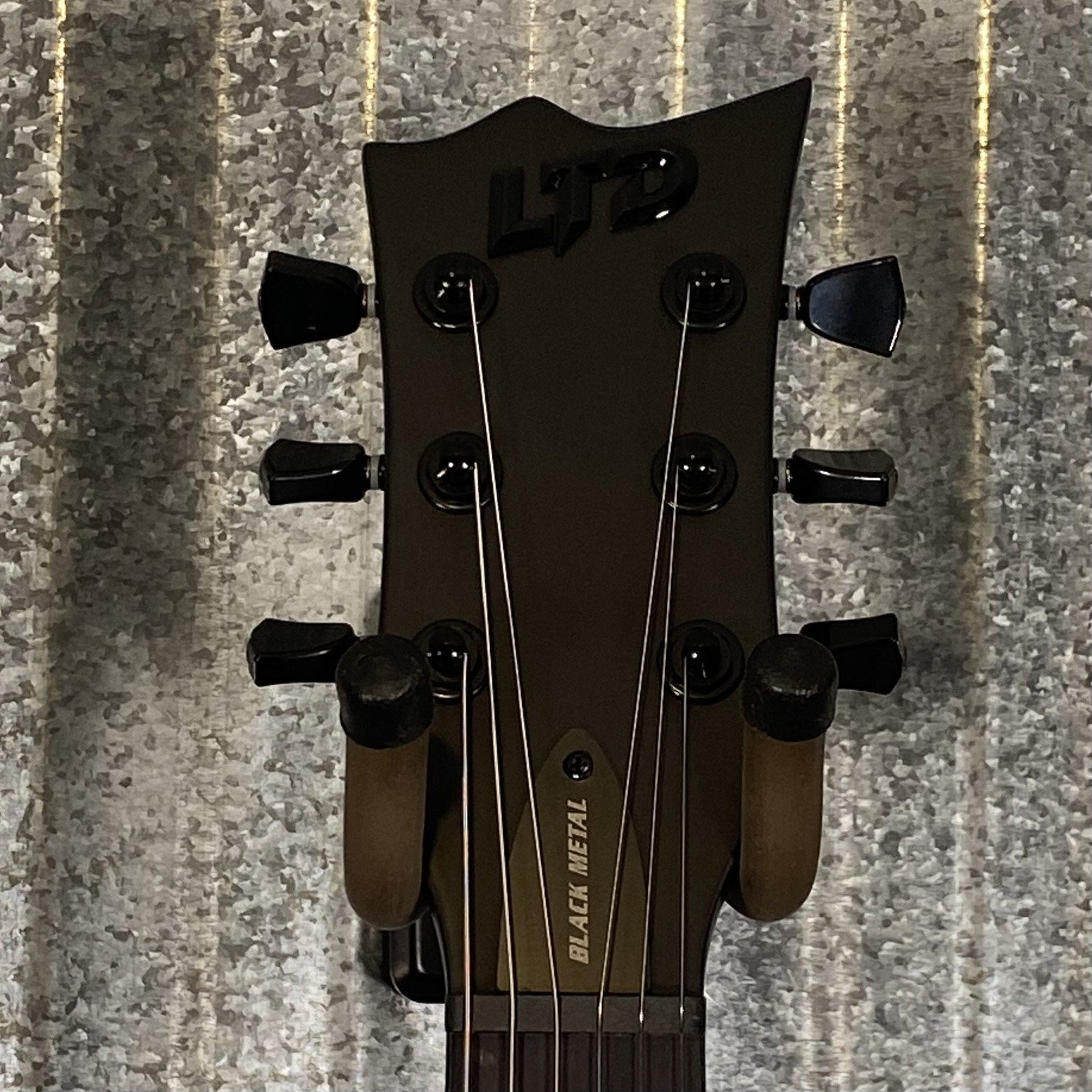 ESP LTD EC Black Metal Eclipse Seymour Duncan Black Satin Guitar & Case #0418…