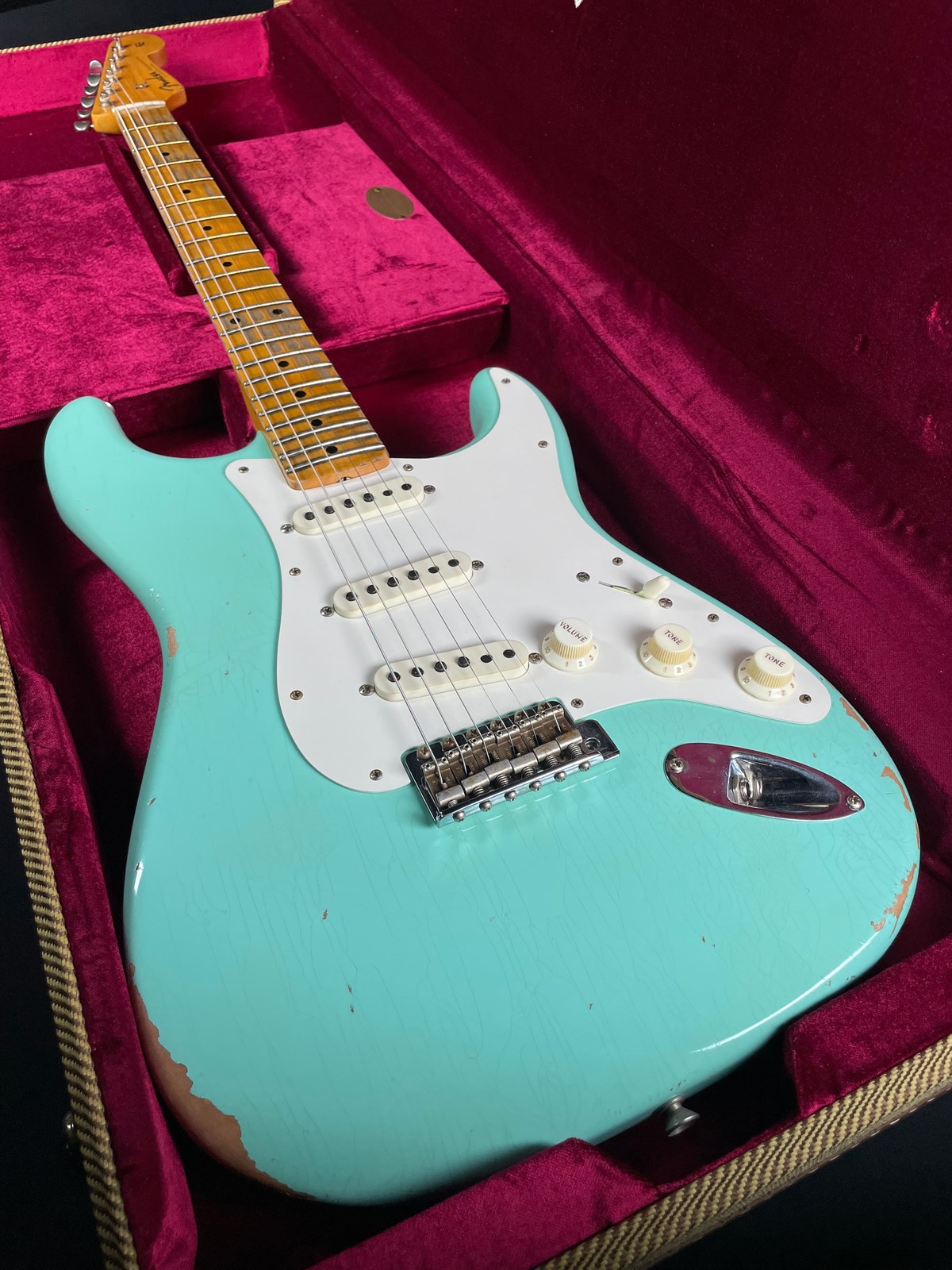 Fender Custom Shop Limited Fat ’50s Strat Relic – Faded Aged Sea Foam Green