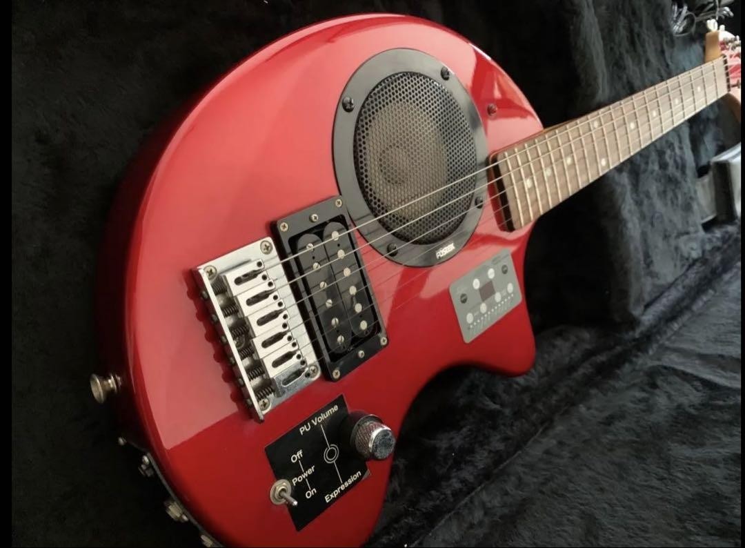 Fernandes Zo-3 Ultima Power Adapter with Strap and Hard Case