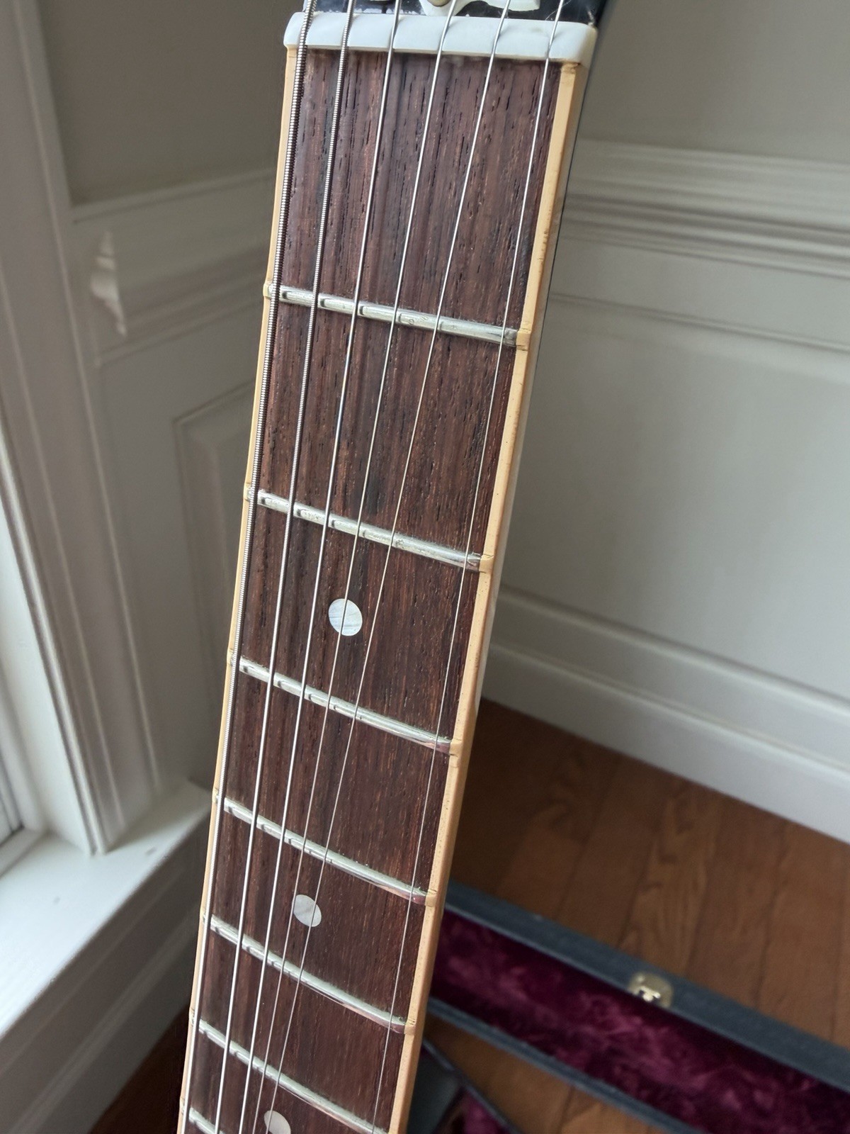 Gibson Custom Shop ES-335 Roy Orbison – Ebony Black