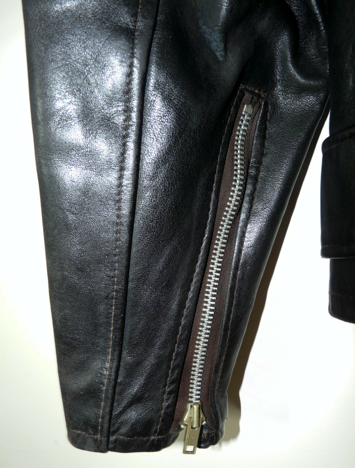 Vintage Grais Pony Leather Genuine Motorcycle Jacket Durable Classic Cafe Racer