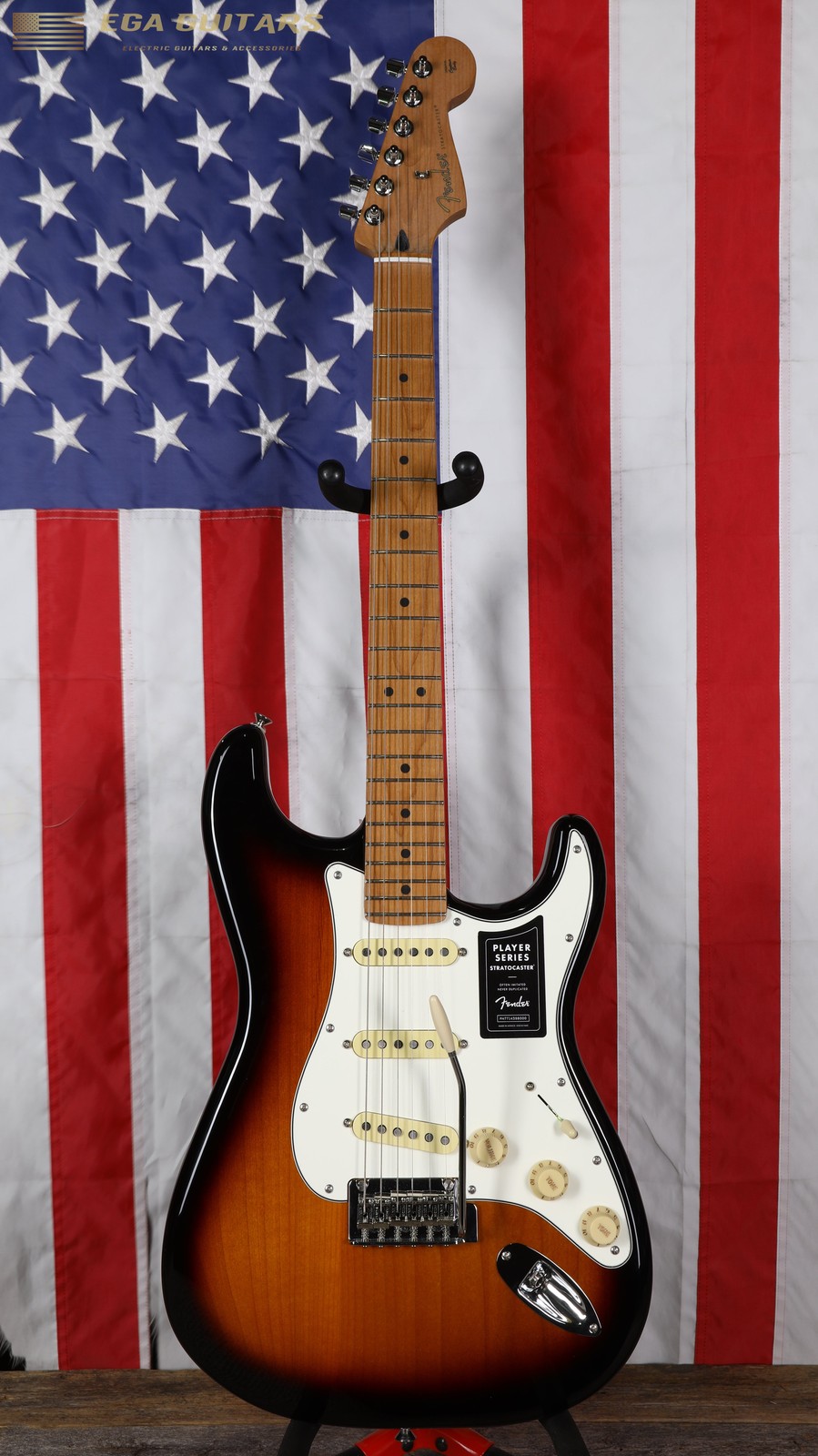 Fender Player Stratocaster with Roasted Maple Neck – 2-Tone Sunburst