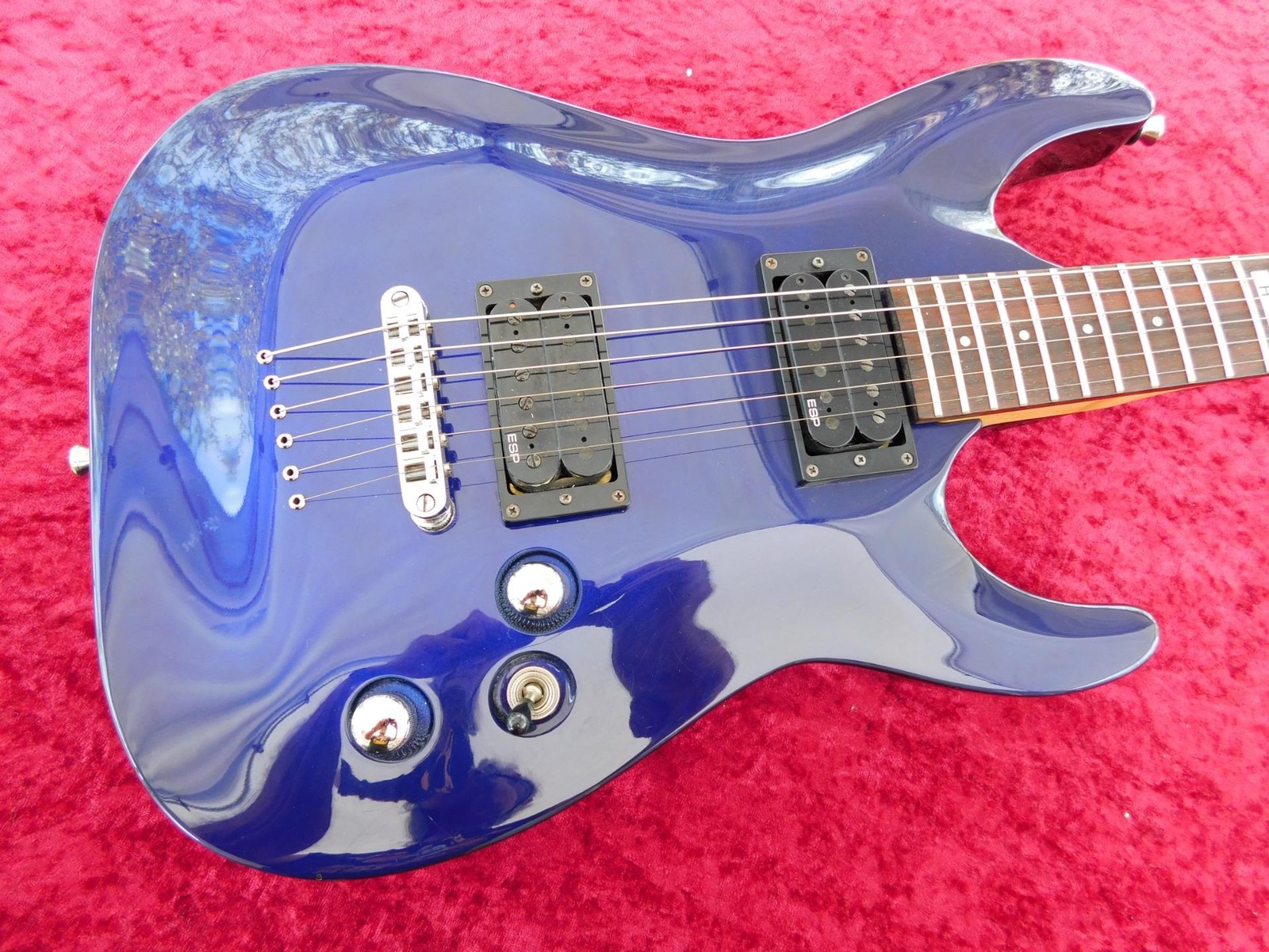 ESP LTD H-51 Electric Guitar, ESP Humbuckers, Locking Tuners, Mild Scratches