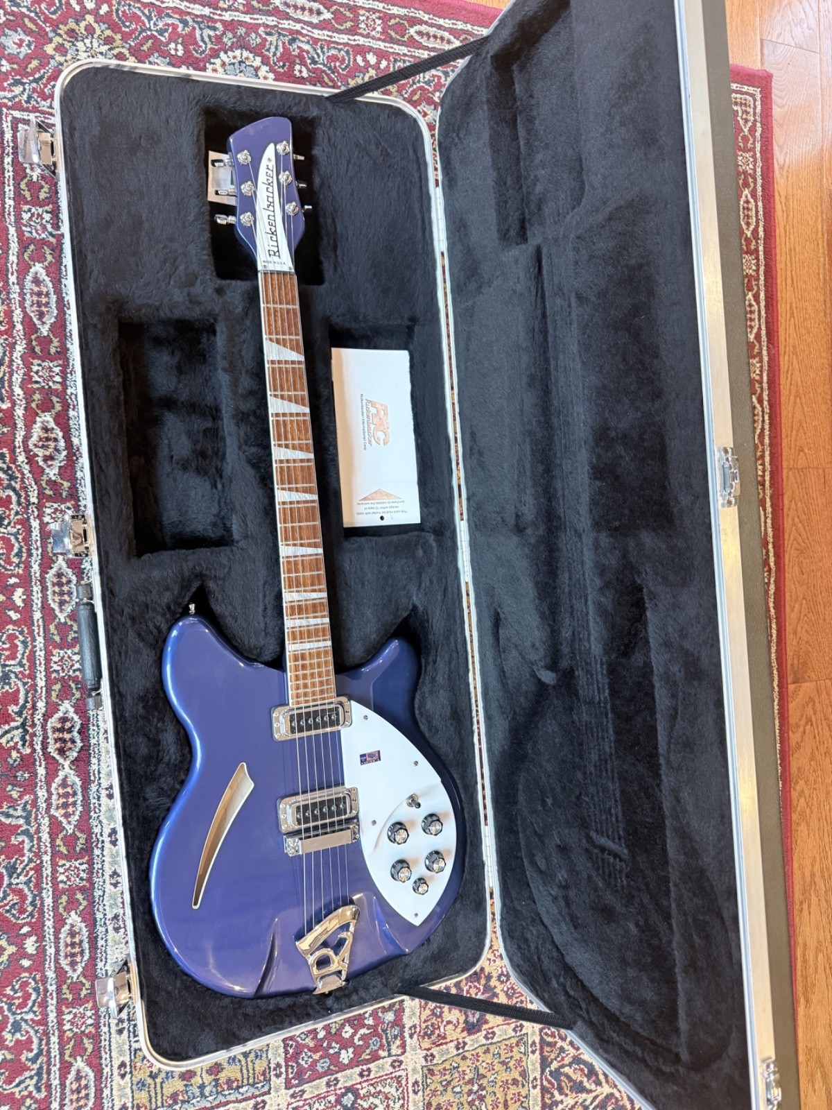 Rickenbacker 360 Jetglo Classic 6 String Electric Guitar Rare Finish MIDNIGHT BL