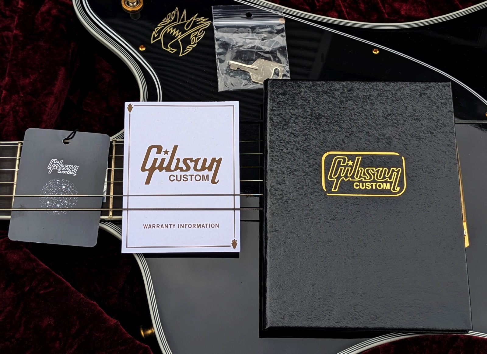 2022 NOS – Gibson Firebird Custom with Ebony Fretboard – Ebony