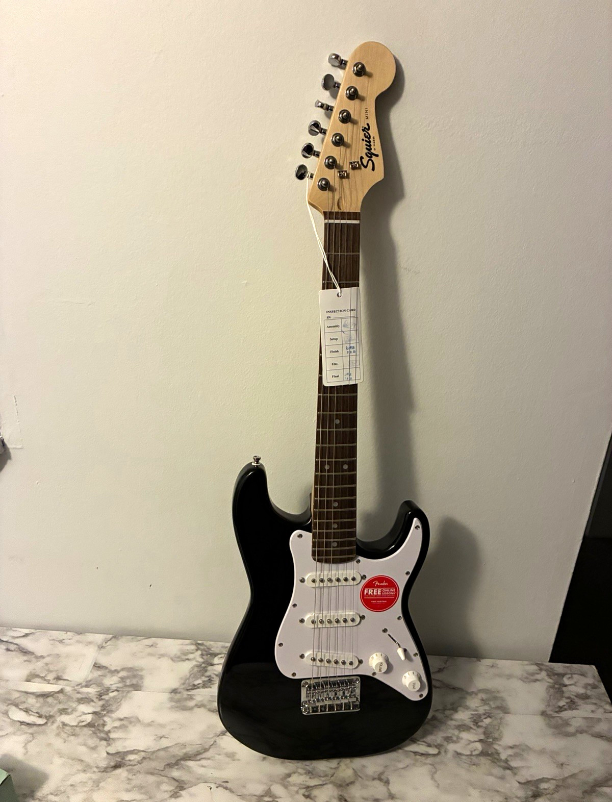 Squier Mini Strat Electric Guitar Black Solid Body 6-String Right-Handed