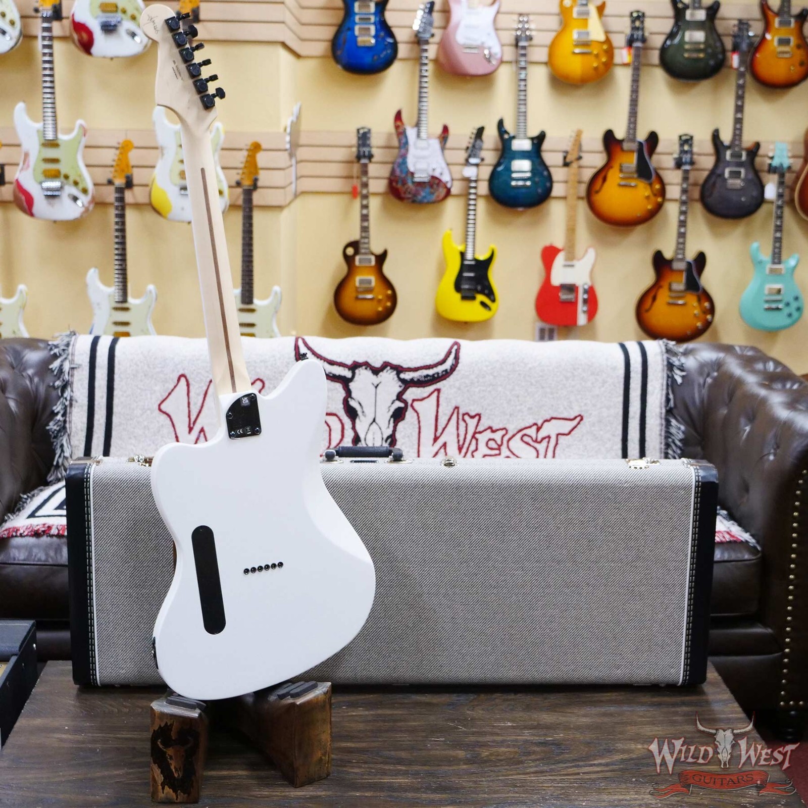 Fender Jim Root Jazzmaster V4 Ebony Fingerboard Flat White