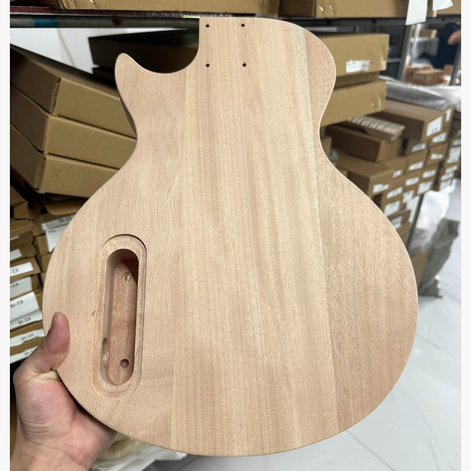 Unfinished Mahogany Electric Guitar DIY Kit 22 Frets 24.75″ Scale Mahogany Neck