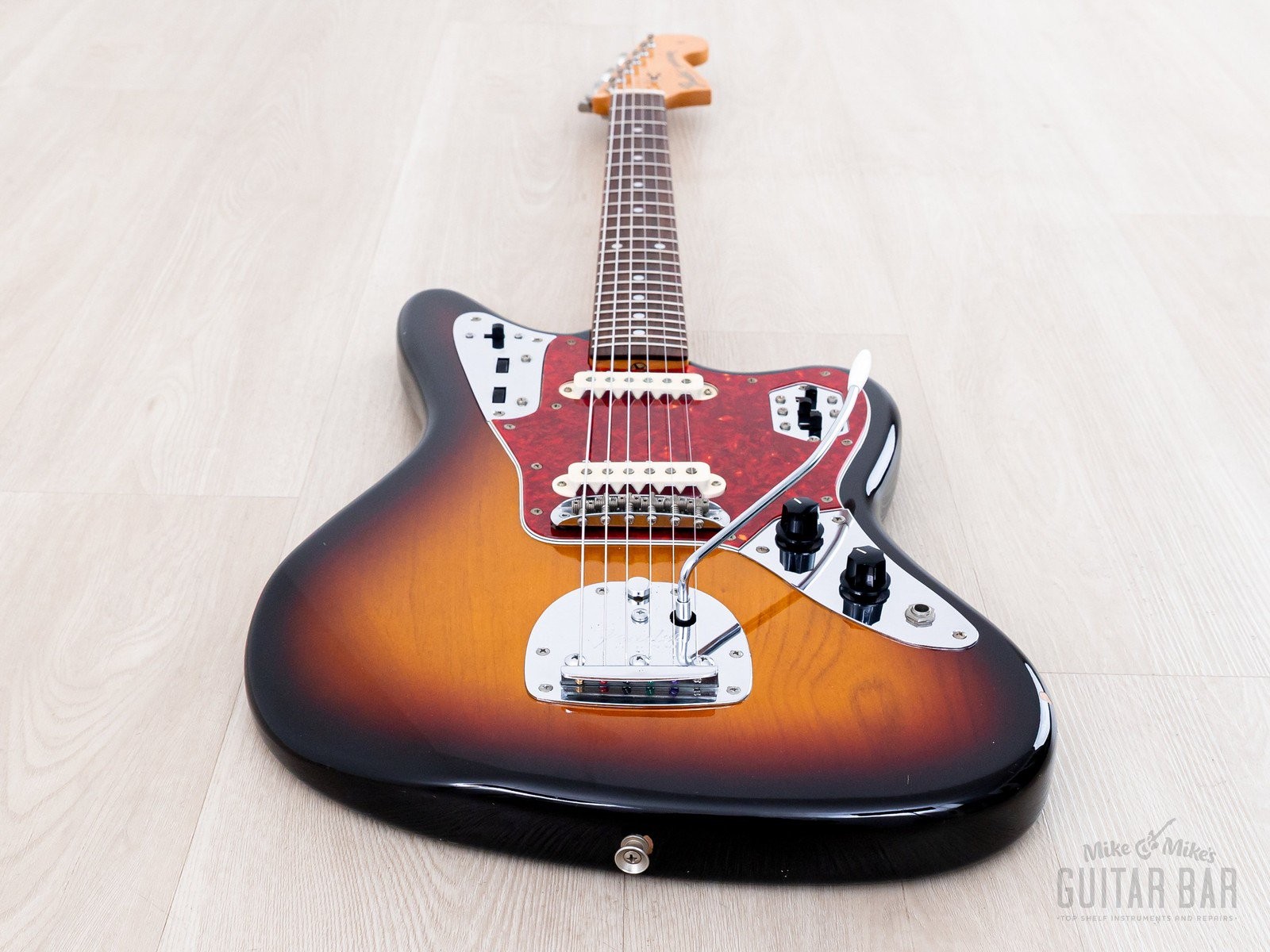 1998 Fender Jaguar ‘62 Vintage Reissue JG66-85 Offset Guitar Sunburst, Japan CIJ