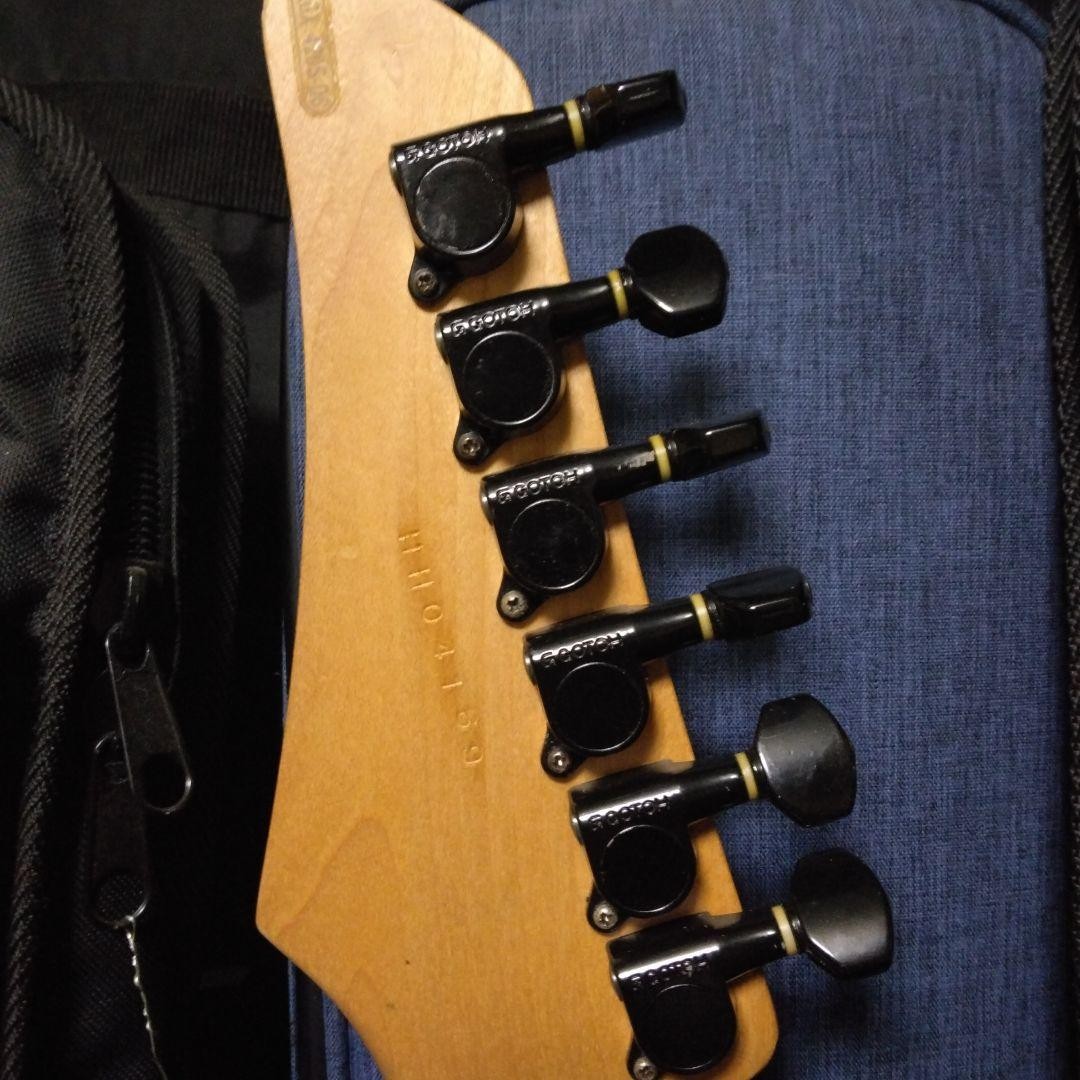Electric Guitar with Fernandez Body and Yamaha Neck