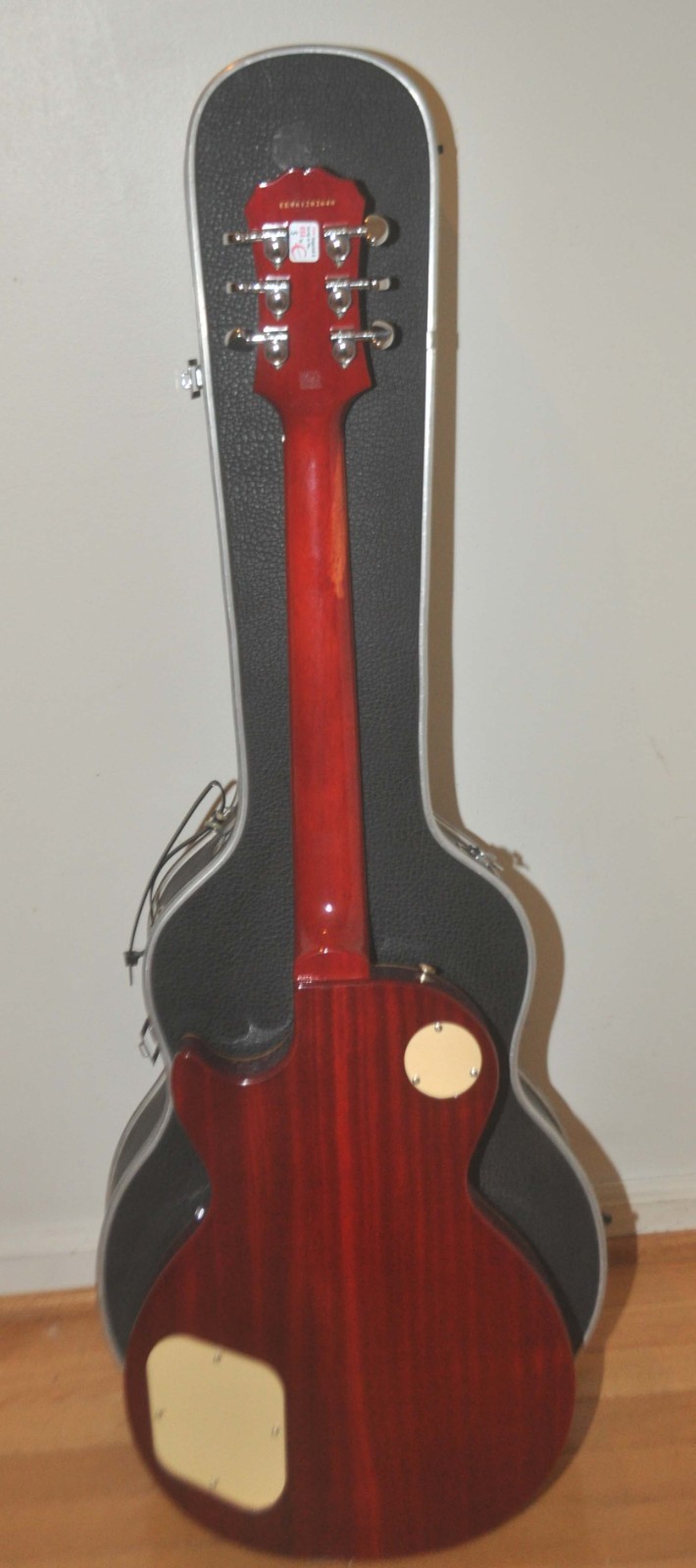 2006 Epiphone Les Paul Standard Cherry Sunburst w/ Hard Case