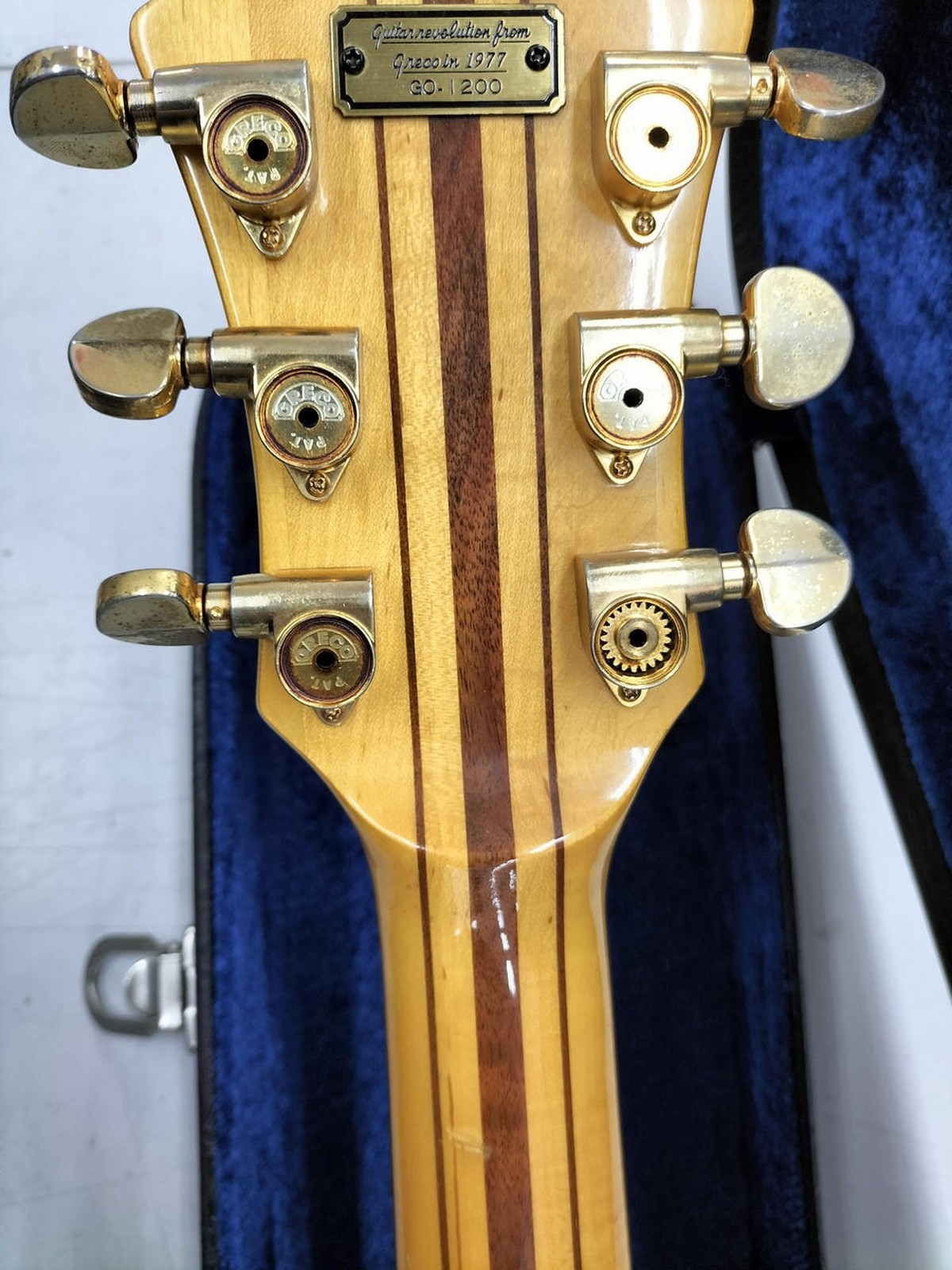 GRECO GO-1200 Used 1978 Mahogany body Walnut neck Ebony fingerboard w/Hard case