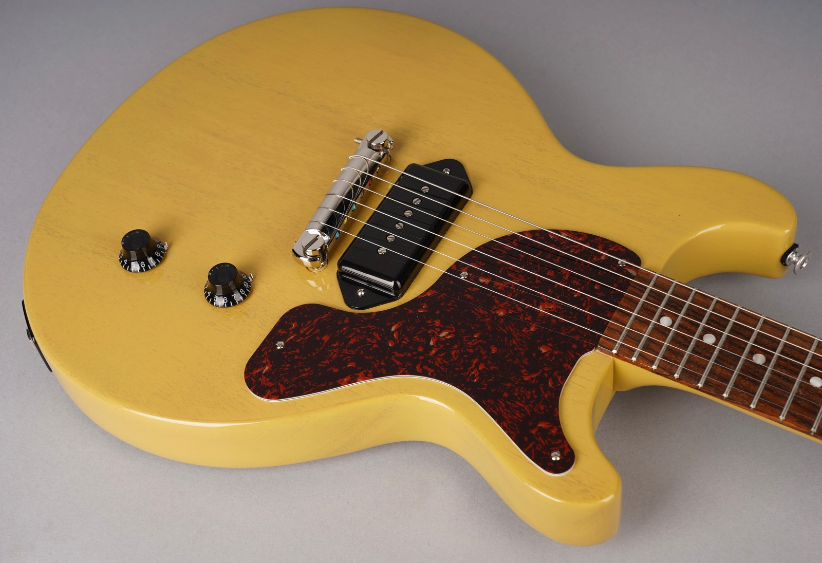 Gibson Les Paul Junior DC – Double Cut – 2025 – Limited Edition – TV Yellow